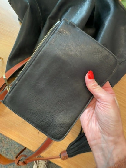 Free People L black/brown leather shoulder/sm card holder isnide