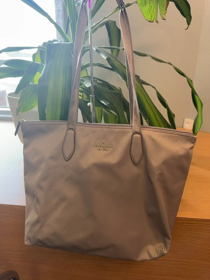 Kate Spade  Gray 2 handle tote w/ small pouch insert
