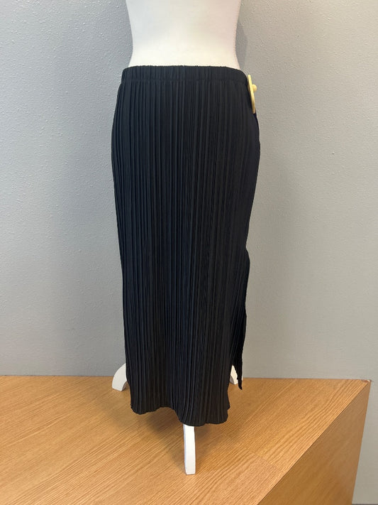 Anine Bing M Black pleated slip on midi w/ slit