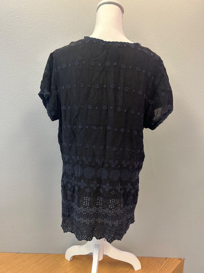 Johnny Was L black/blue vneck circle embroidery lacey bottom