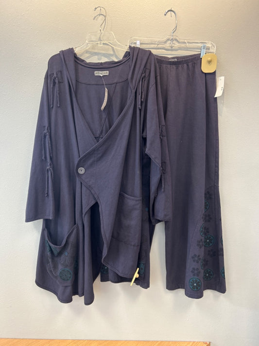 Blue Fish L Purple Citrus/Floral haind printed hooded tunic & Matching Pants