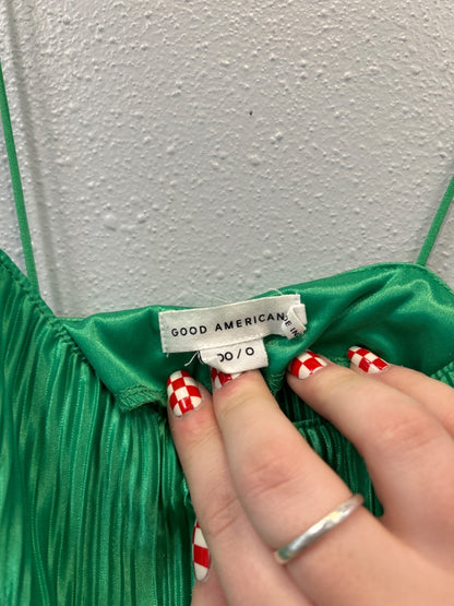 Good American 0 Green pleated spaghetti strap midi