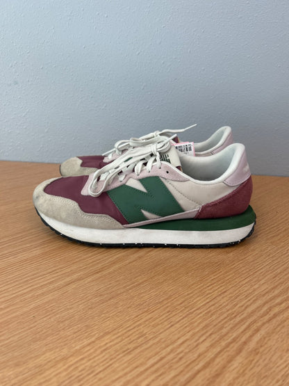 New Balance 10 Purple/Grey lace sneaker