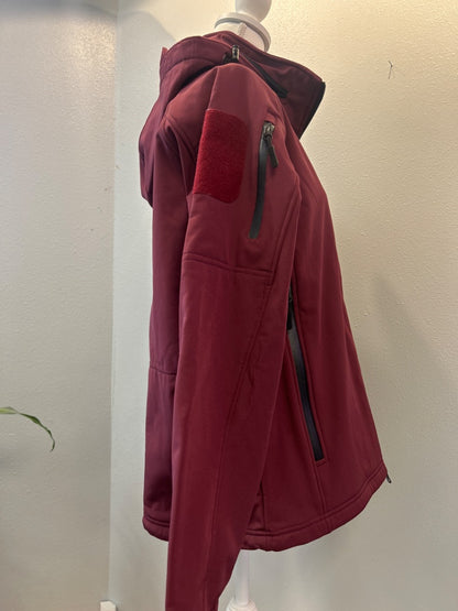 Softshell with removable hood