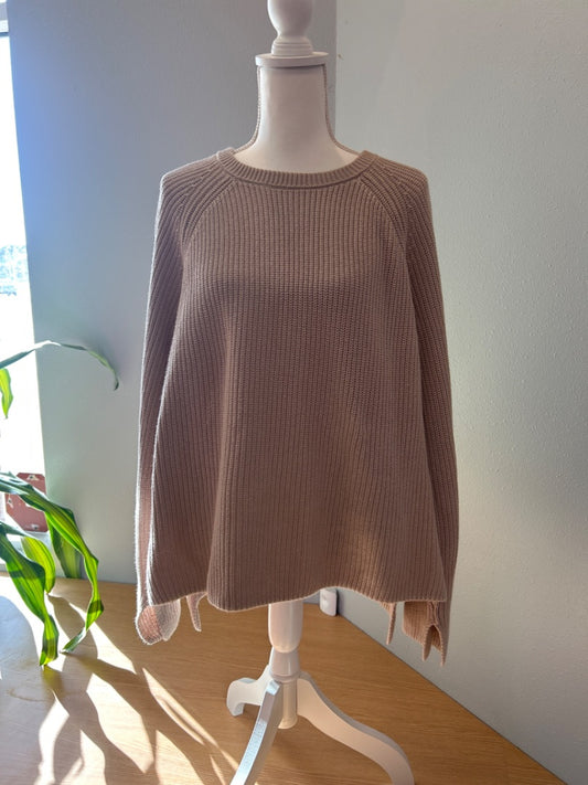 Stitches + Stripes L Tan Ribbed u-neck step hem