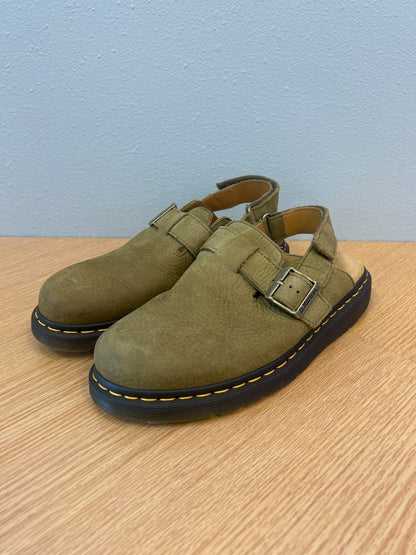 Dr Martens 10 Tan slip on leather clop w/ ankle strap