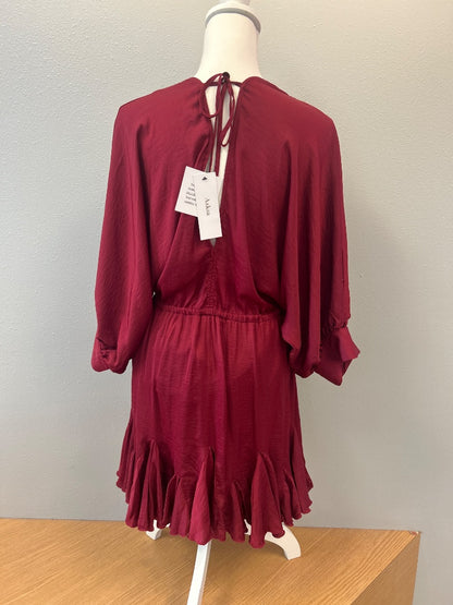 Aakaa L Red NWT Silky LS v-neck
