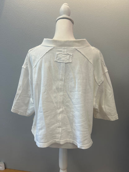 We The Free S White textured Vcut SS collared cropped
