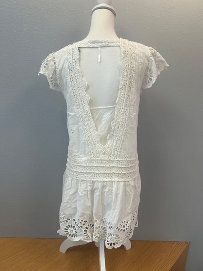 Free People S White lace SS mini dress w/ crisscross neckline