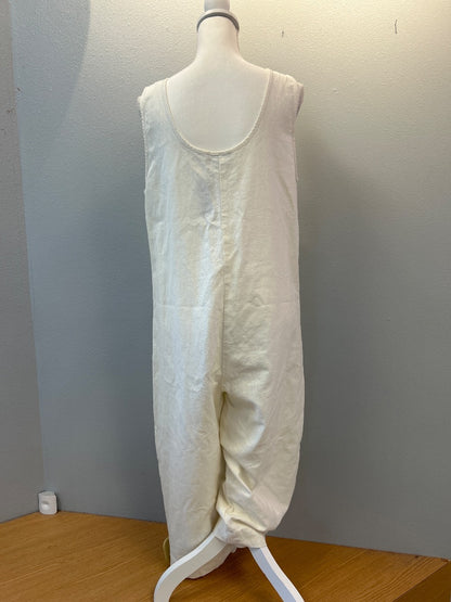 Ilana Kohn L Cream sleeveless baggy jumpsuit w/ front pockets
