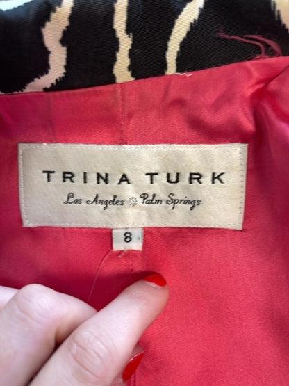 Trina Turk 8 Black zebra trnch w/ pink satin lining