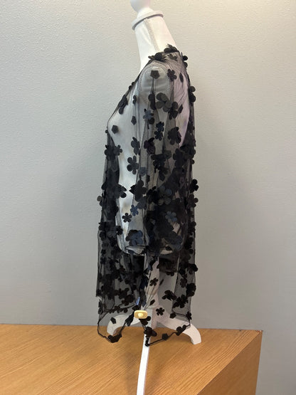 House of Harlow 1960 os Black Sheer floral open front