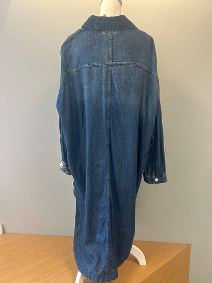 Pilcro L Dark Wash LS Bttnfront