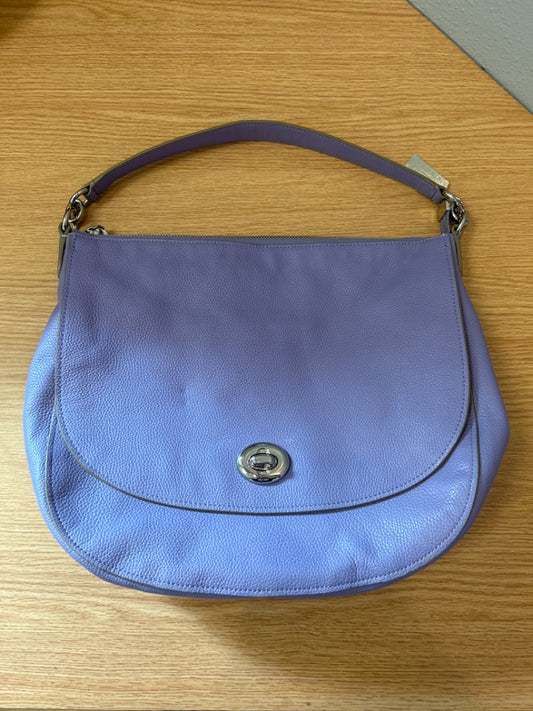 Coach  Purple lrg. leather shoulder hobo bag w/ turnlock LIKE NEW