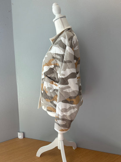 Kensie S Tan /cream camo quilted bttn up blazer