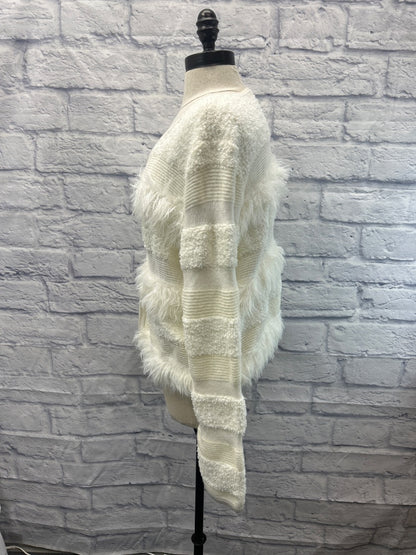 lilly pulitzer XL White fuzy striped cardi w/ clasp
