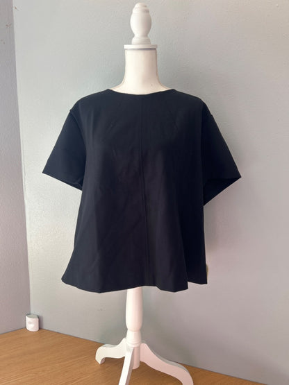 Spanx 3X Black SS tee w/ back zip/bust pleats NWT