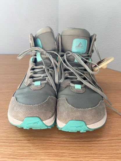 altra 7 Green lace up trail running