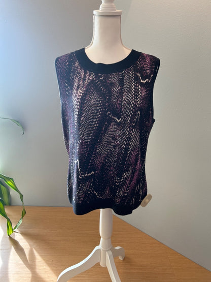 st john sport L Purple knit tank/full zip cardi