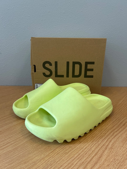 Adidas 8 neon green foam Yeezy Slide w/ box NWOT