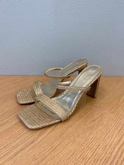 Billini 9 Gold Woven 2 strap heels