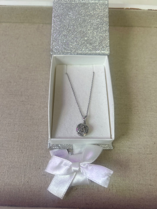 NO BRAND  Sterling Silver etched round small  pendant Necklace Sterling Silver