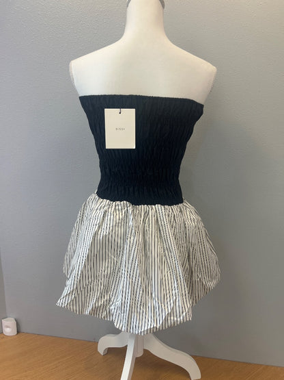 Dissh M Black/white NWT Smocked tube top w/bubble skirt