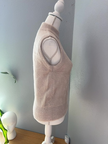 Rachel Zoe xs tan/creamish furry sweater vest