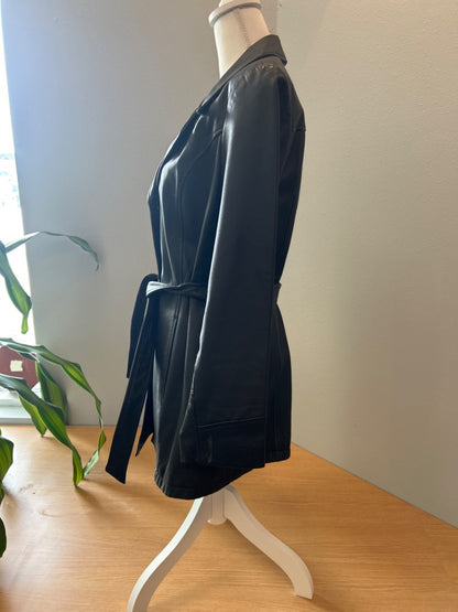 Jaquline Ferrar M Black Genuine leather tunic w/ belt