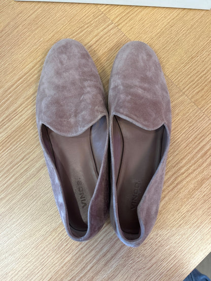 vince 8.5 Pink suede round toe slip on shoe W/ BOX