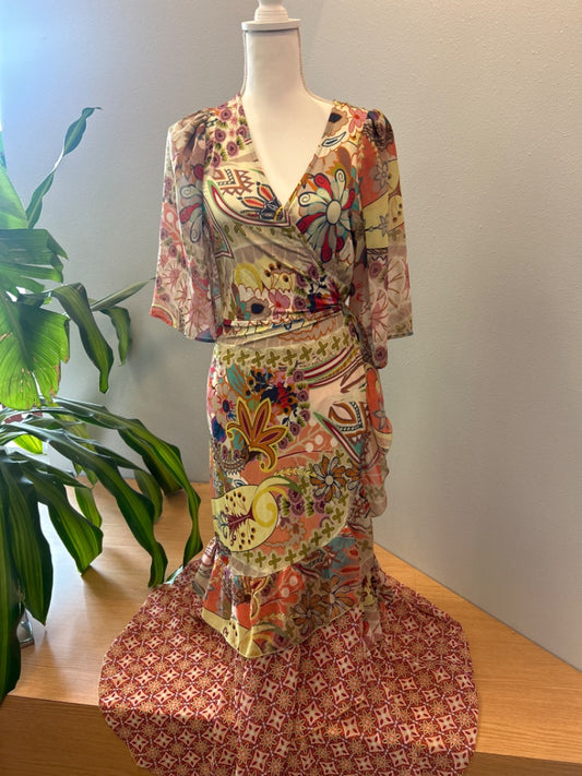 Tessa Koops M Yellow /rainbow floral wrap ruffle maxi