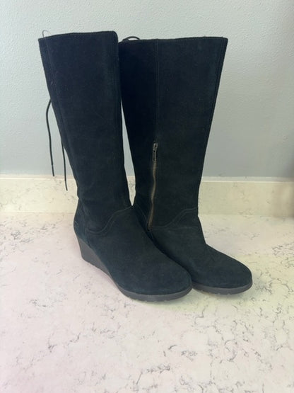UGG Women Size 8 Boots