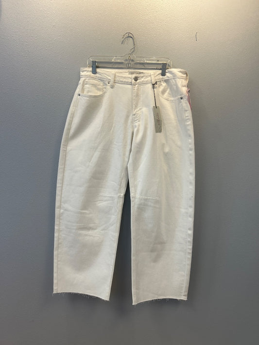 Just USA 12 White Denim barell jean NWT