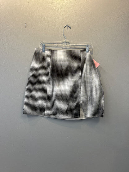 Baevely L Black/white Ginham Vest + Mini skirt