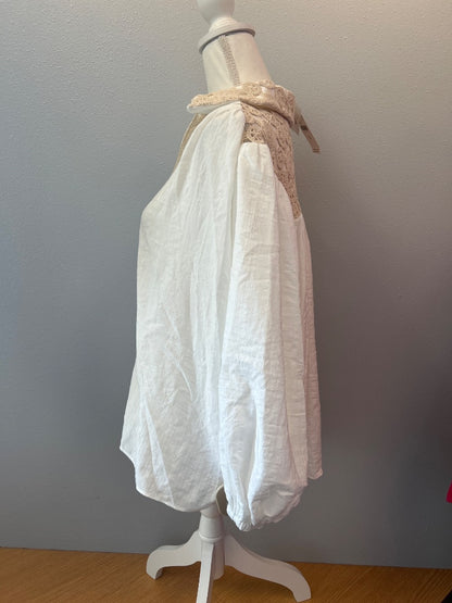 Mare Mare XS White NWT Crochet Yoke