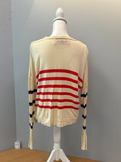 Central Park West M cream/red/blue v neck w/ stripes, ribbed cuffs