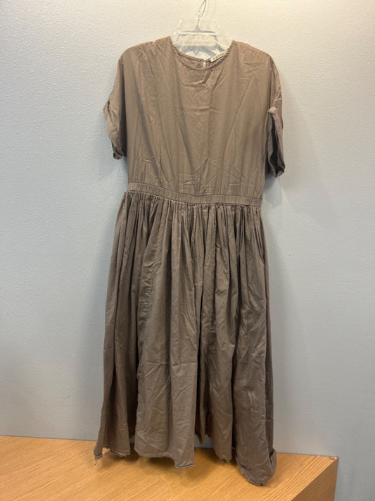 Black Crane L Green SS Raw Hem