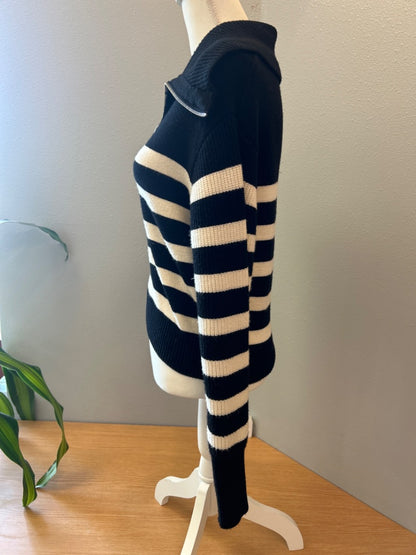 Zara M Black/white Stripe 1/4 zip