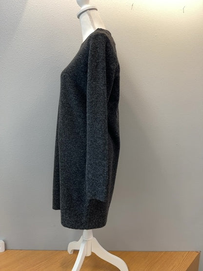 Vero Moda M Gray knit sweater dress LS Ucut NWT