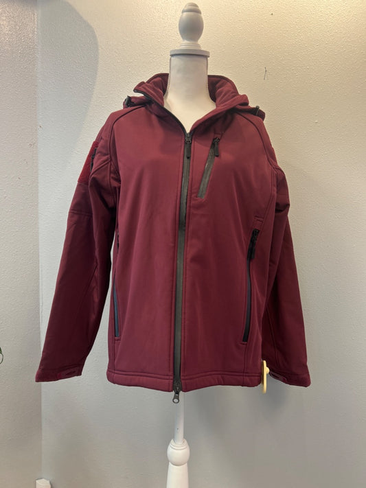 Softshell with removable hood