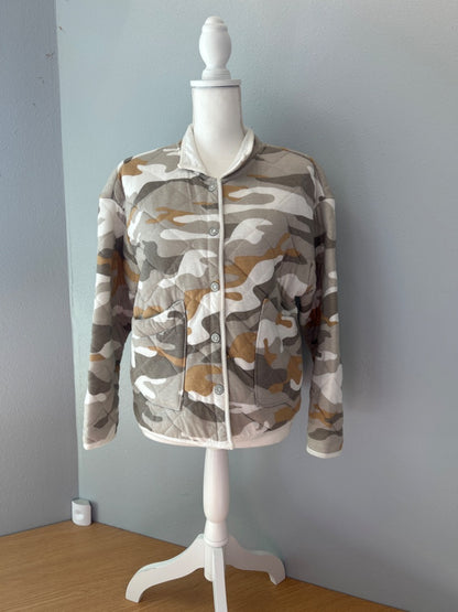 Kensie S Tan /cream camo quilted bttn up blazer