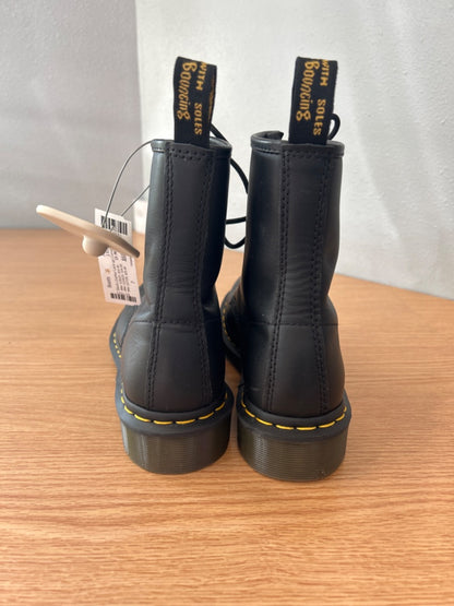 Dr Martens 7 Black LEather Lace up Combat