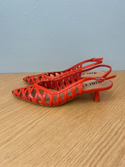 Bibi Lou 8.5 Orange Woven point toe kitten heel