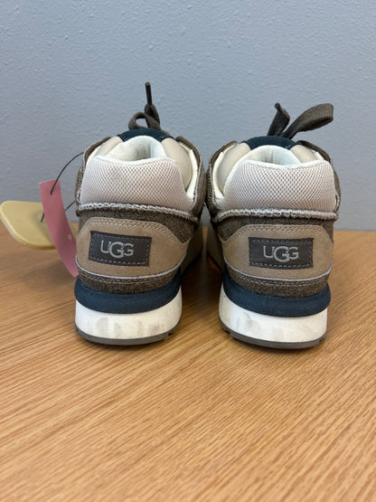 UGG 8 Brown Platform Sneaker