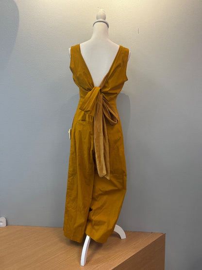 j crew 6 Yellow sleeveless jumpsuit w/ back tie/pleats