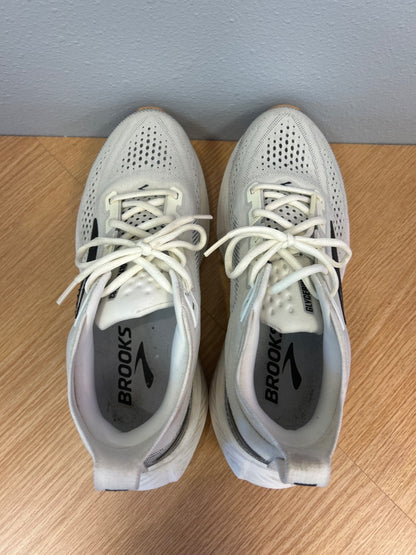 Brooks 10 Beige 'Glycerin 23 Running Shoes' thick sole low pro lace up
