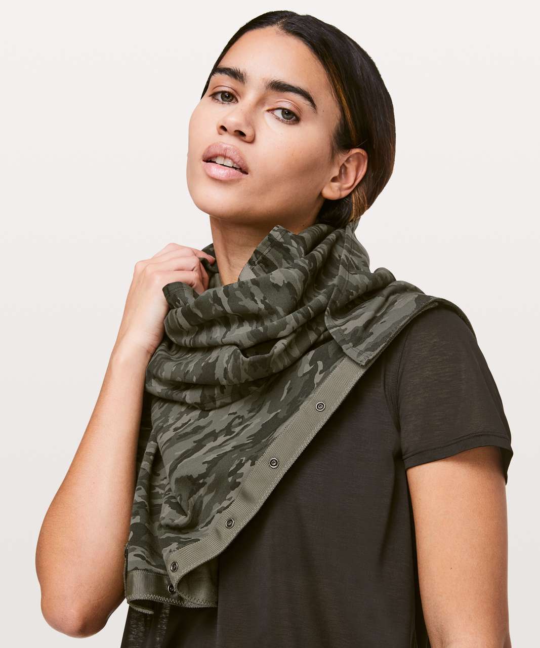 Lululemon "Vinyasa Scarf Green Camo"