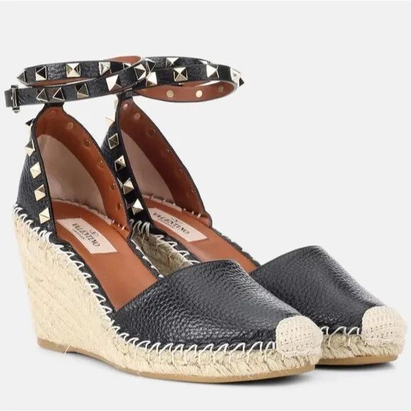 Valentino Garavani Women Size 5.5/6 Shoes